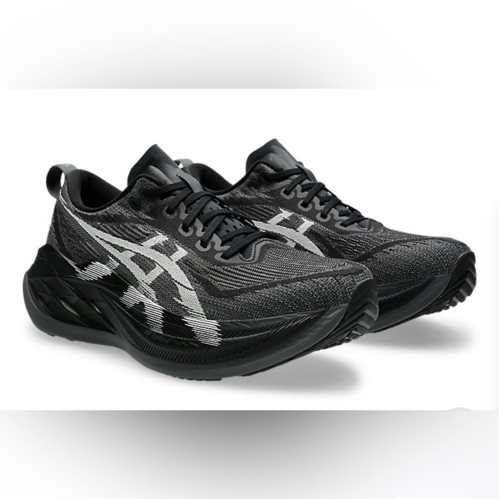 ASICS  Men’s SuperBlast 2 NEW
